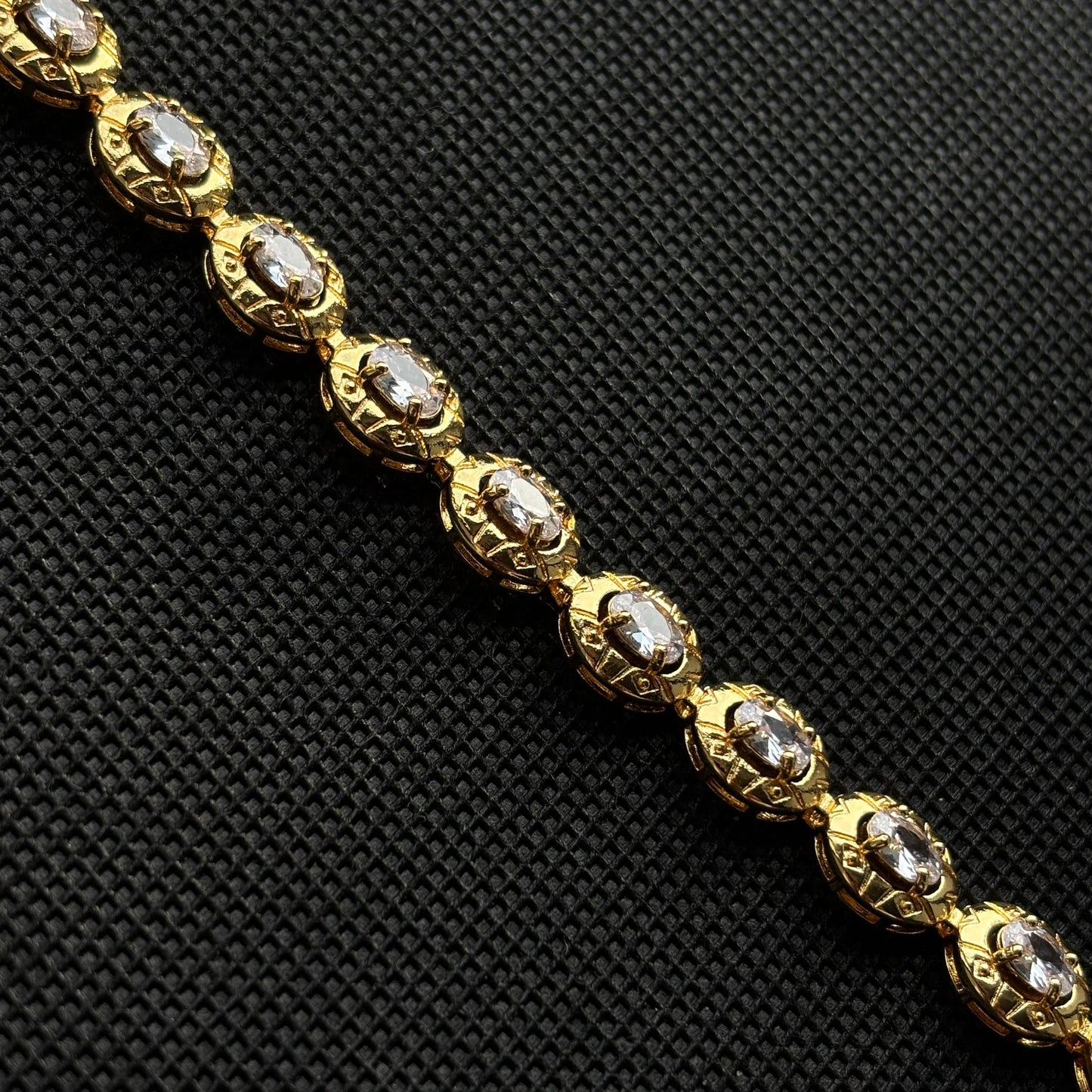 Gold Bracelet Crystal ovale