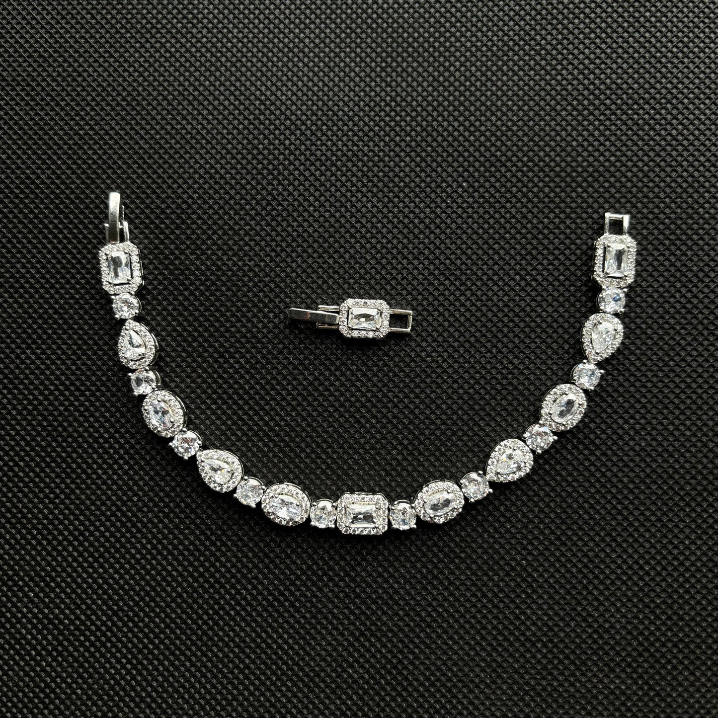Bracelet Raindrop cubique